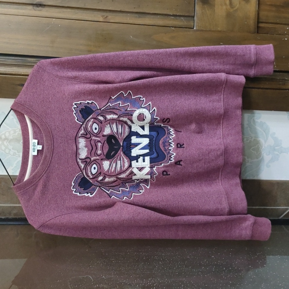Kenzo sweatshirt size S.